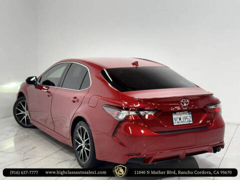 2022 Toyota Camry SE