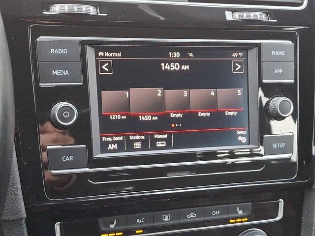 2018 Volkswagen Golf GTI S