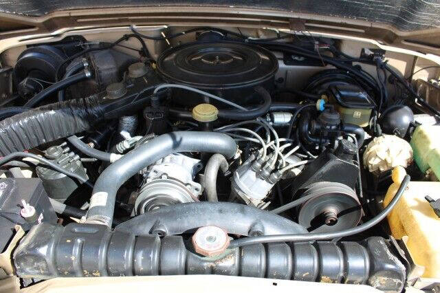 1990 Jeep Grand Wagoneer