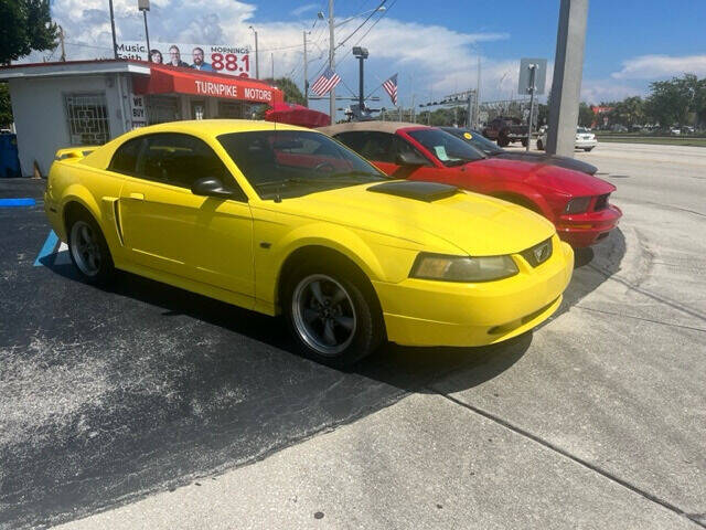 2001 FORD Mustang Coupe - $7,999