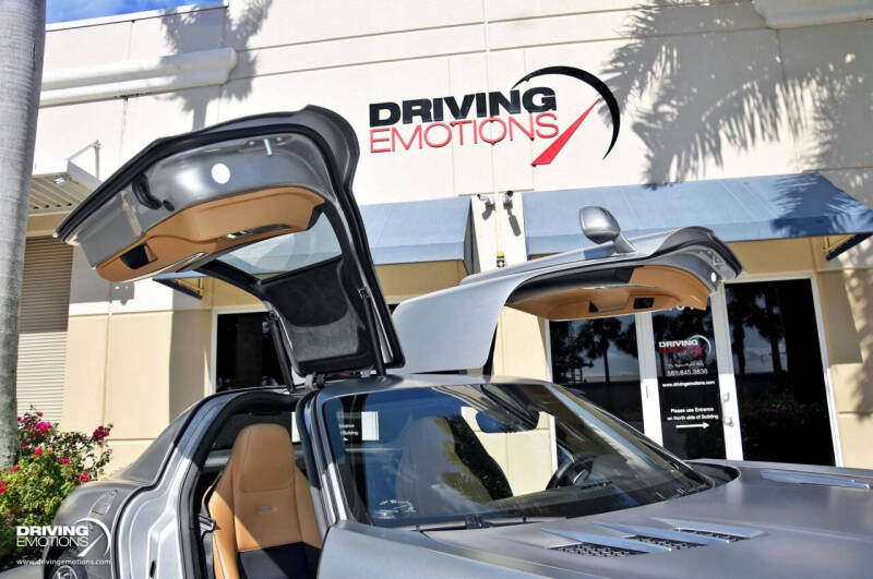 2011 Mercedes-Benz SLS AMG