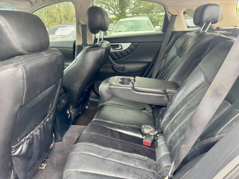 2012 Infiniti FX35