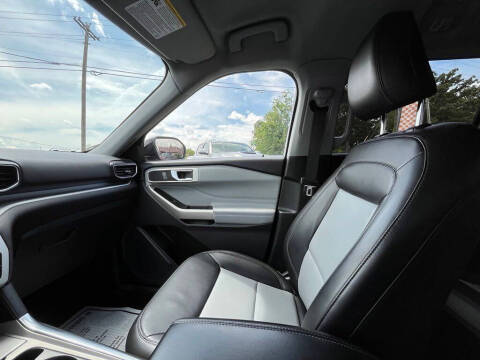 2022 Ford Explorer XLT