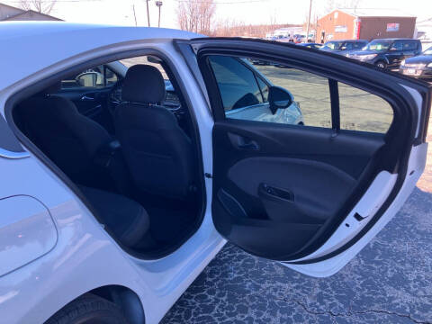 2017 Chevrolet Cruze LT Auto