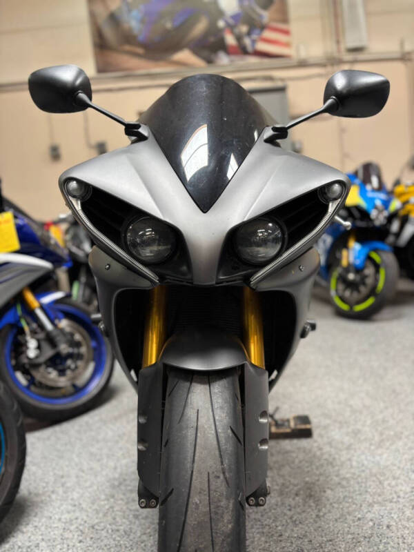 2014 Yamaha YZF-R1
