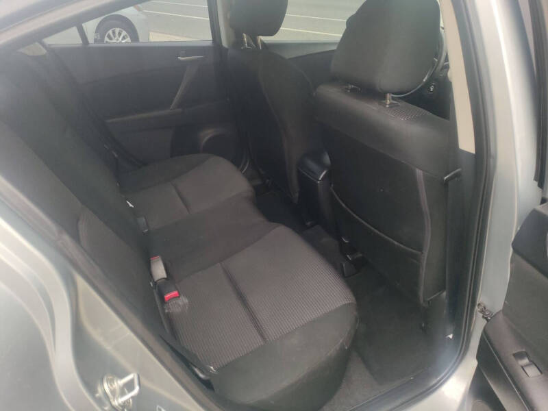 2013 Mazda MAZDA3 i Sport