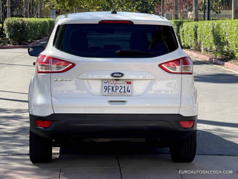 2016 Ford Escape S