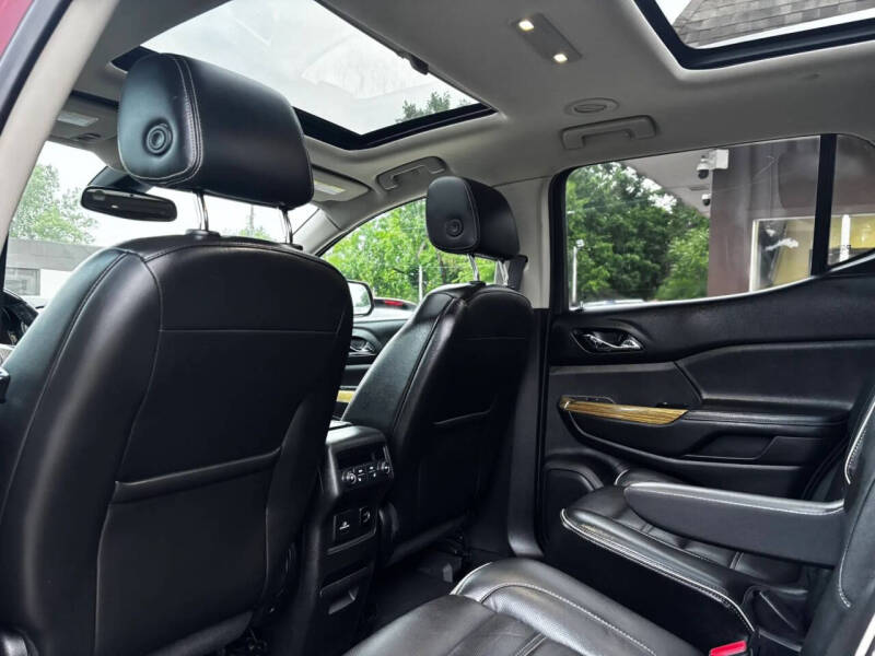 2017 GMC Acadia Denali