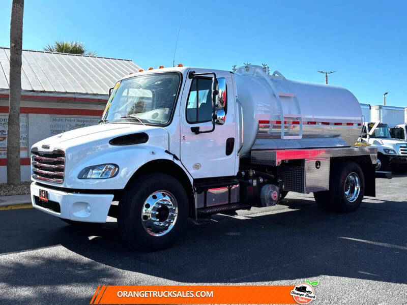 2019 Freightliner M2 106