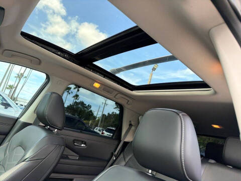 2024 Nissan Pathfinder Platinum