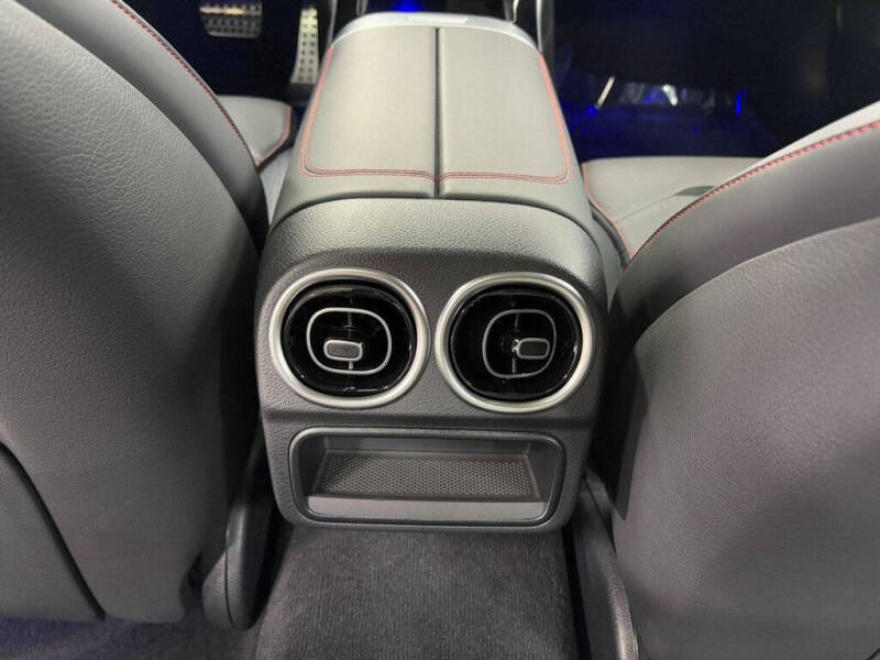 2024 Mercedes-Benz C-Class AMG C 63 S E Performance