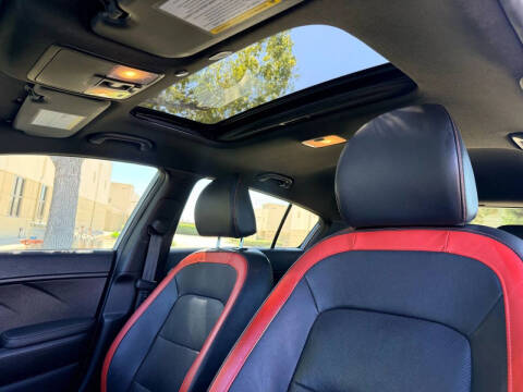 2017 Kia Forte5 SX