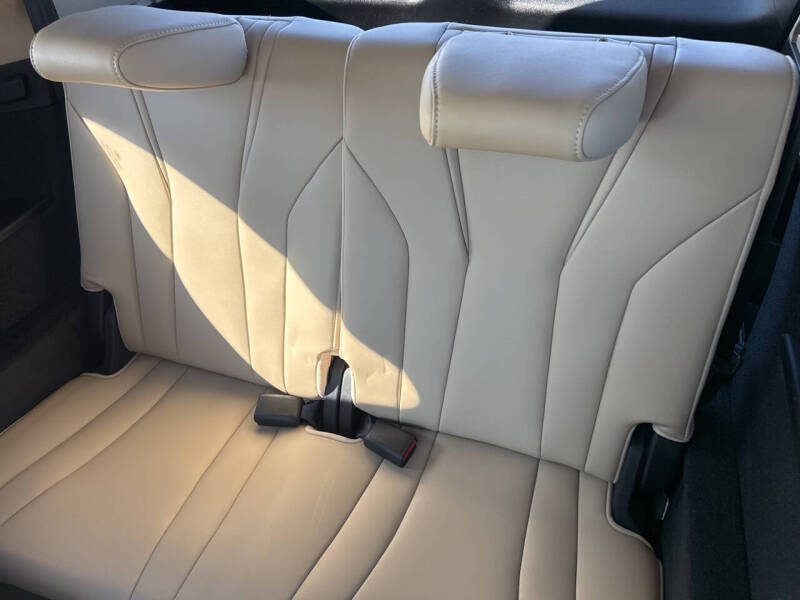 2023 Acura MDX w/Tech