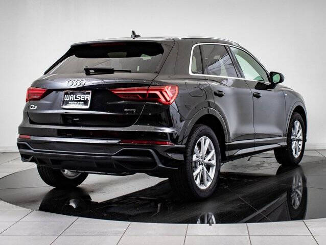 2025 Audi Q3 quattro S line Prem Plus 45 TFSI