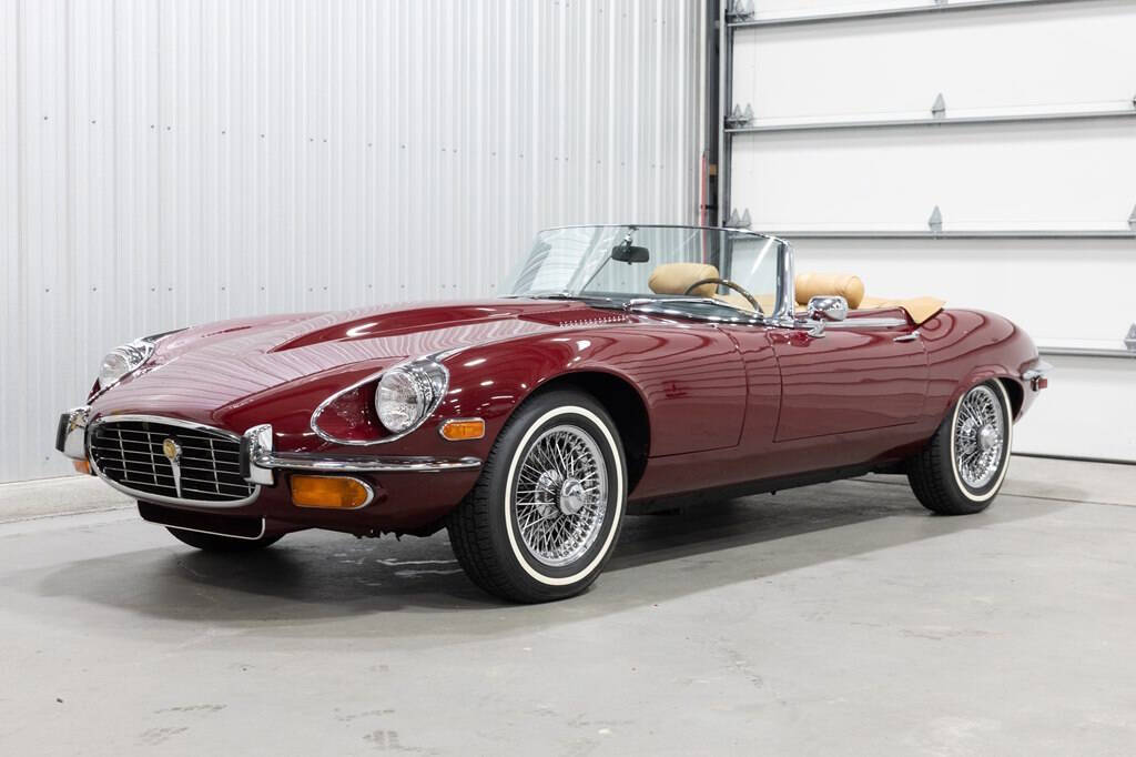 1974 Jaguar XKE 