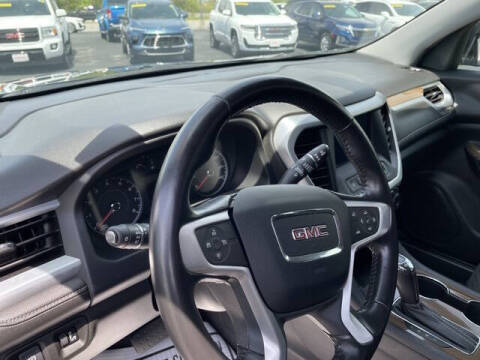 2019 GMC Acadia SLE-2