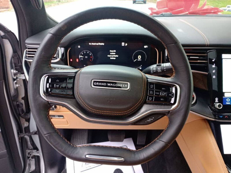 2023 Jeep Grand Wagoneer L Series III