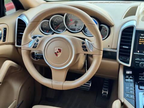 2012 Porsche Cayenne S