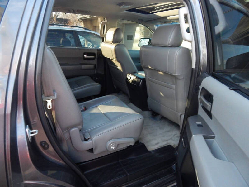 2011 Toyota Sequoia Limited