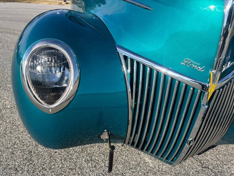 1939 Ford Deluxe