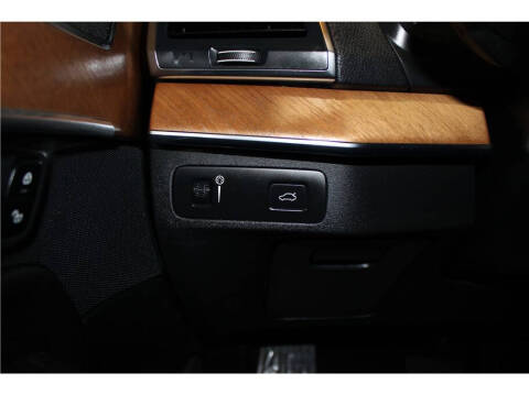 2021 Volvo XC90 T5 Momentum