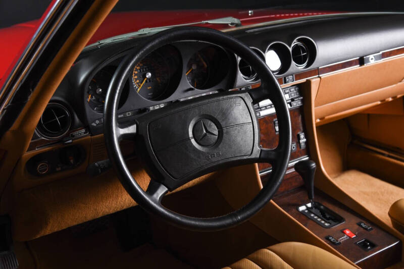 1988 Mercedes-Benz 560-Class 560 SL