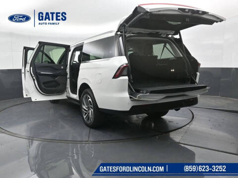 2025 Lincoln Navigator L Reserve