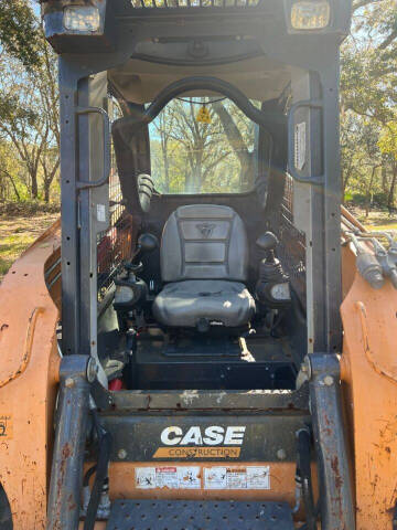 2018 Case IH  TR270 COMPACT TRACT LOADER