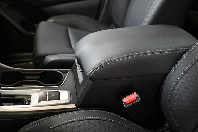 2022 Subaru Ascent Limited 8-Passenger