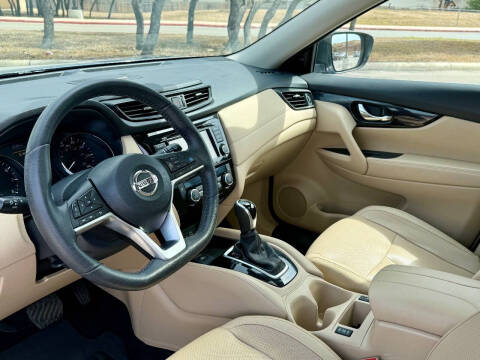 2020 Nissan Rogue SL