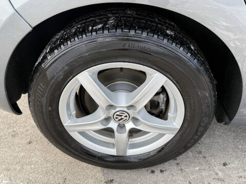 2014 Volkswagen Golf 2.5L PZEV