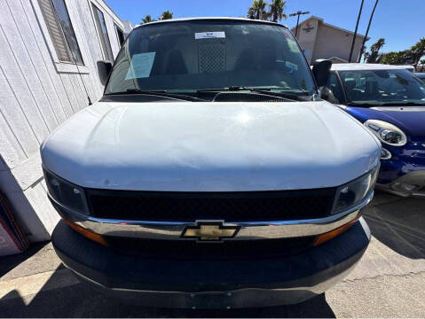 2020 Chevrolet Express 2500