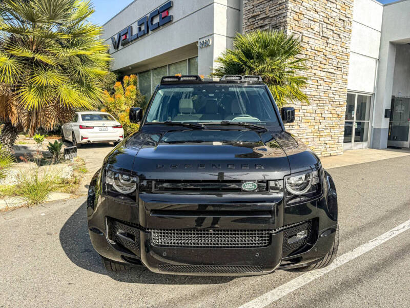 2023 Land Rover Defender 110 SE