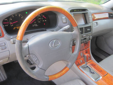 2003 Lexus LS 430