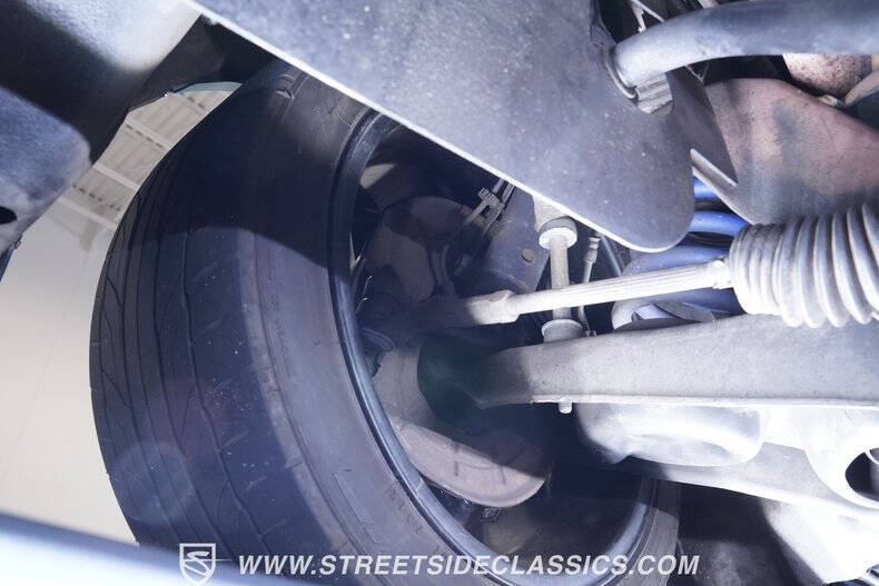 2004 Ford Mustang GT Deluxe