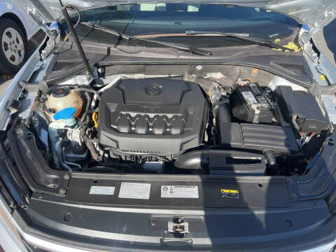 2018 Volkswagen Passat 2.0T SE