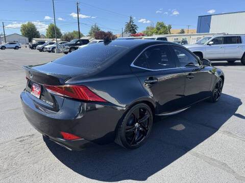 2017 Lexus IS 300