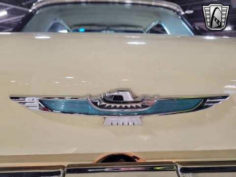 1963 Ford Thunderbird