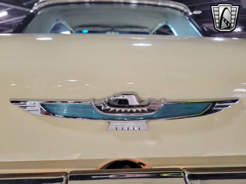 1963 Ford Thunderbird