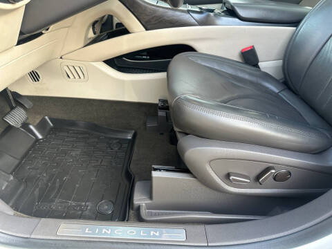 2020 Lincoln Nautilus Reserve