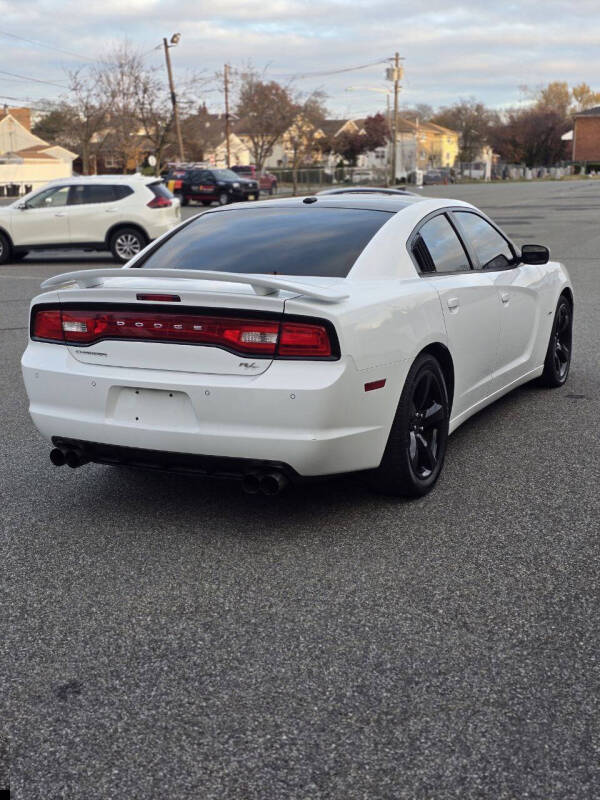 2013 Dodge Charger R/T Plus