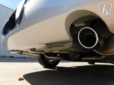 2005 Ford Thunderbird Deluxe