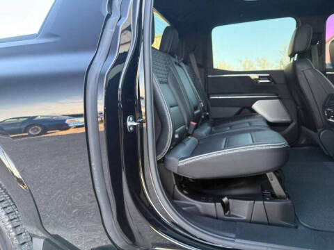 2025 GMC Sierra EV Denali