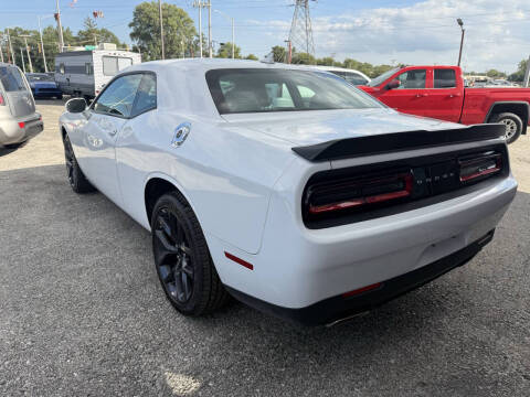 2023 Dodge Challenger SXT