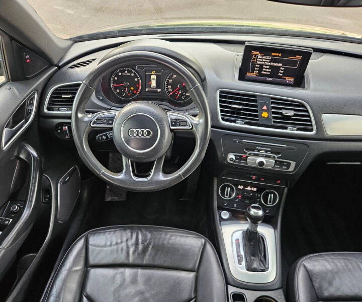 2017 Audi Q3 2.0T Prestige