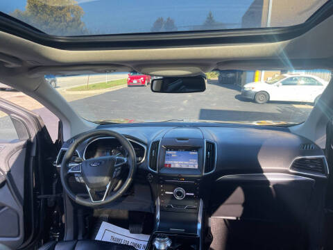 2019 Ford Edge Titanium