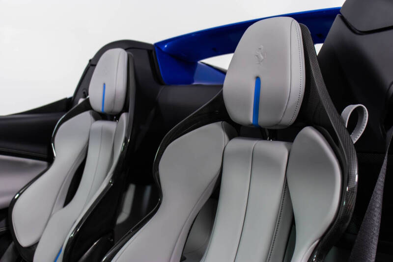 2024 Ferrari 296 GTS