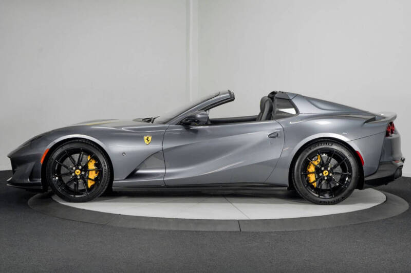 2023 Ferrari 812 GTS