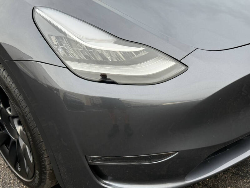 2023 Tesla Model Y Long Range