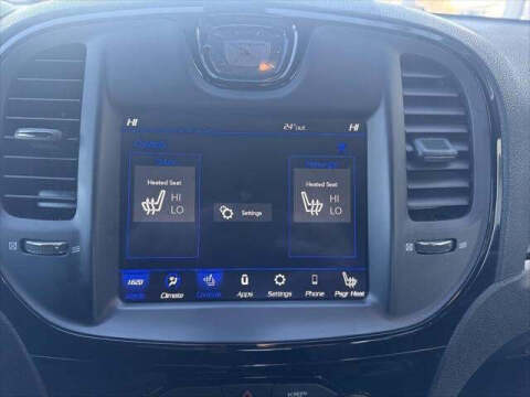 2023 Chrysler 300 S V6